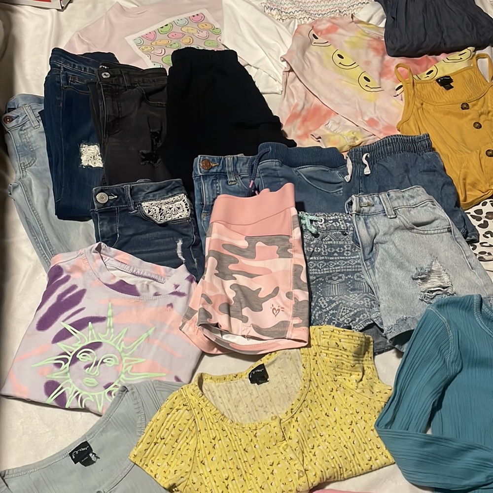 Girls clothing bundle. All different brands! Size M 7/8